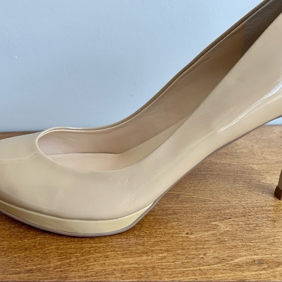 Ivanka TRUMP Nude Neutral Platform Stiletto Heel Leather Patent Pump - Picture 15 of 16